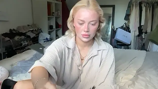 blissdimicco's Webcam Show