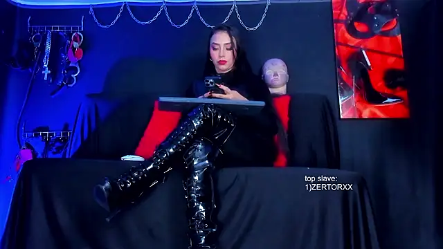 KaramStone Show in webcam