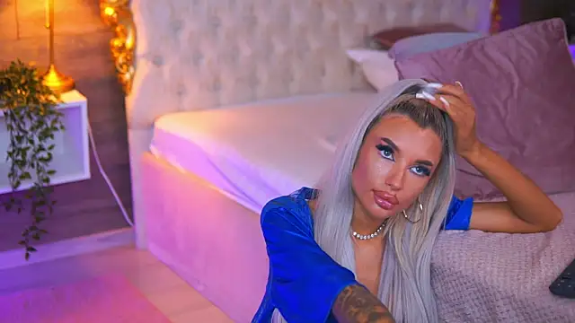 Juicy_Jessyen Webbikameraesitys