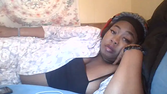 angeliquebelcali's Live Chat Room