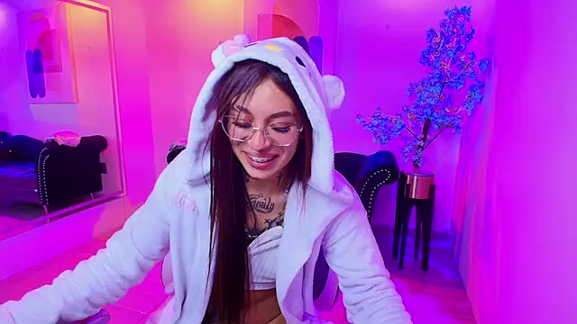 Charlotte_ethan Webcam-Show