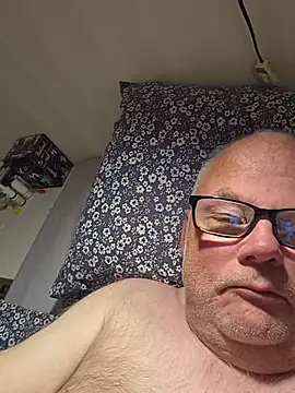 mullig57 Webcam show
