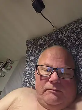 mullig57 Show Webcam