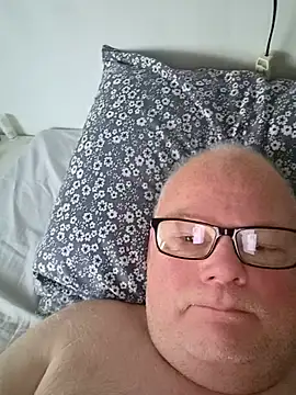mullig57 Webcam show