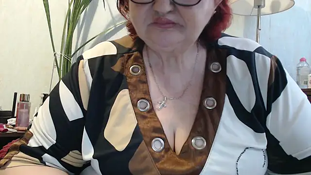 DeniseeRosea Adlı Modelin Canlı XXX Sohbeti