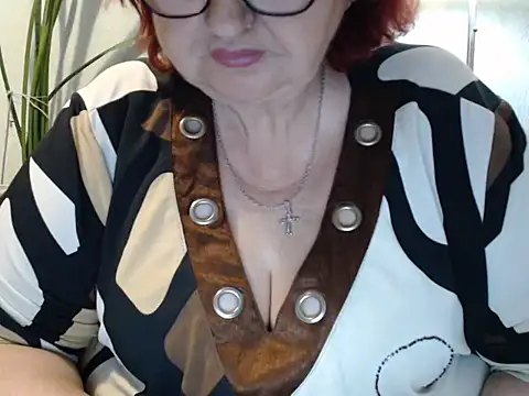 DeniseeRoseaのライブXXXチャット
