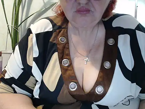 DeniseeRosea Adlı Modelin Canlı XXX Sohbeti