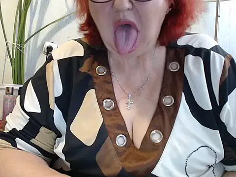 Chat +18 de DeniseeRosea ao vivo