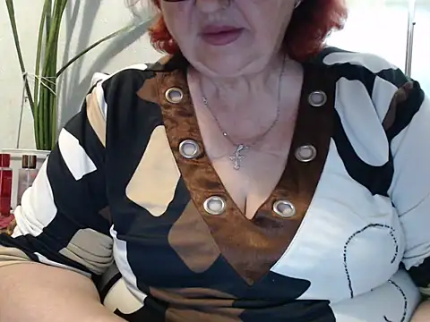 DeniseeRosea Adlı Modelin Canlı XXX Sohbeti