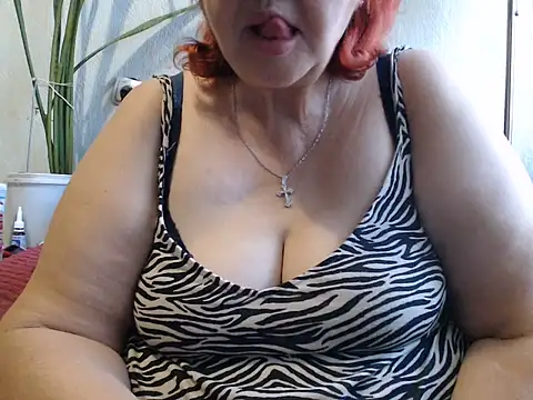 הופעת וובקאם של DeniseeRosea