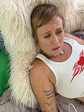 goodgirlbabydoll's Webcam Show