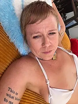 goodgirlbabydolln Webbikameraesitys