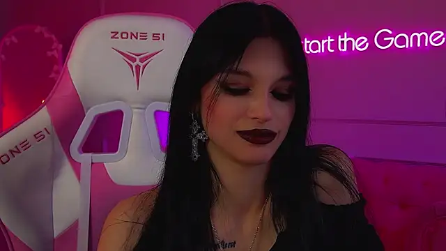 BeverlyMost's Live XXX Chat