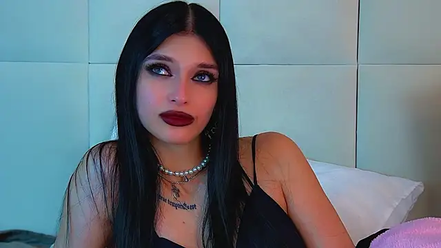 BeverlyMost's Live XXX Chat