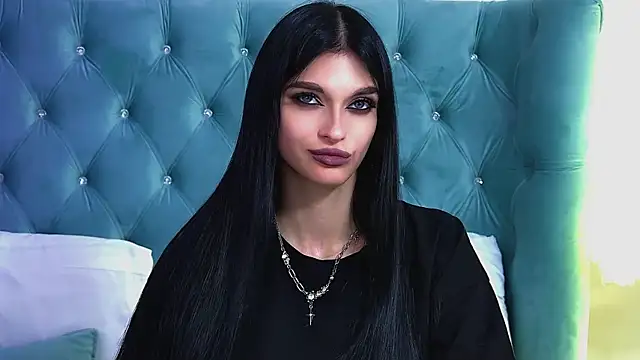BeverlyMost লাইভ XXX চ্যাট