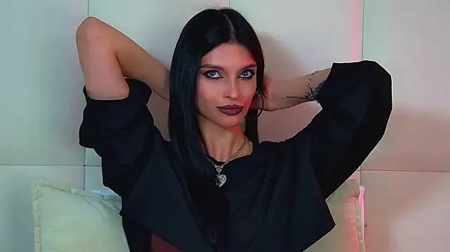 BeverlyMost Live XXX Chat