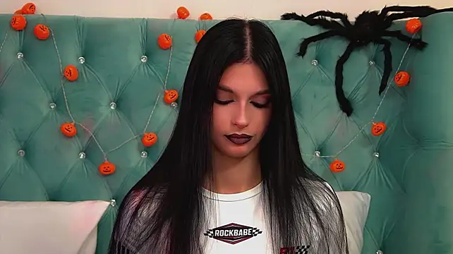 BeverlyMost Live XXX-Chat