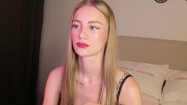 GabriellaOlsen Adlı Modelin Canlı XXX Sohbeti