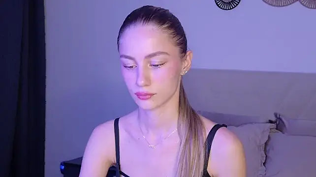 GabriellaOlsen Live XXX-Chat