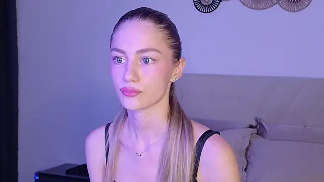 GabriellaOlsen's Live XXX Chat