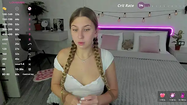 Chat +18 de AureliaBliss_ ao vivo