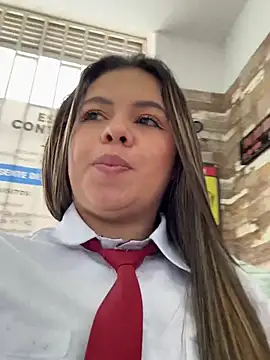 Chat XXX ao vivo de Ariana-07