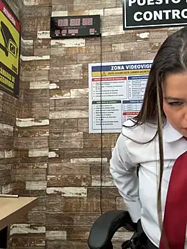 Ariana-07 – webcam-show
