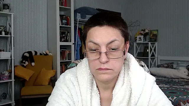 BloomingAllure's Live XXX Chat