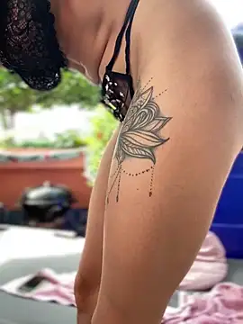 White_mistress' Webcam Show