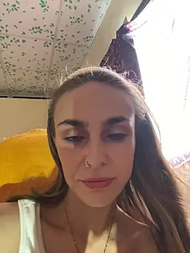 دردشة White_angel_lu الجنسية المباشرة