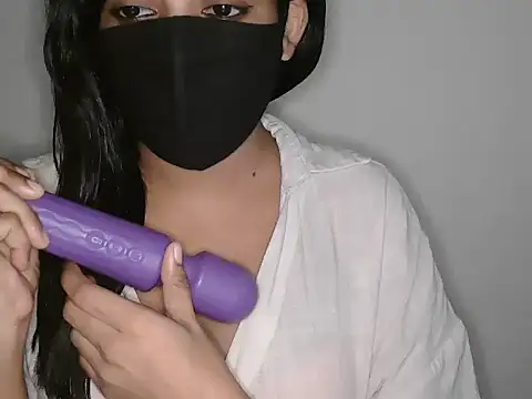 Živá chatovací místnost Reddy_Trisha