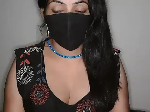 Reddy_Trisha Show in webcam