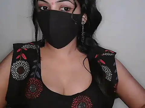 Reddy_Trisha Pertunjukan Webcam