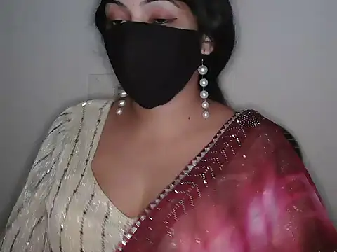 Reddy_Trisha's Webcam Show