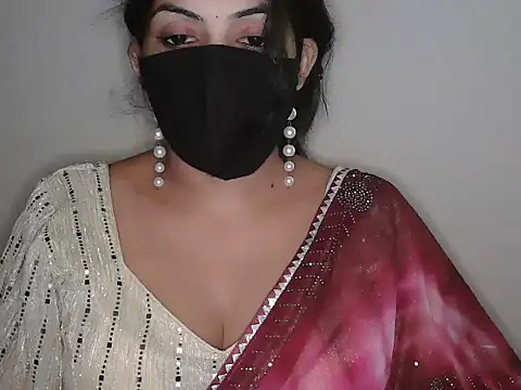 Reddy_Trisha's Webcam Show