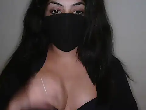 Reddy_Trisha Pertunjukan Webcam