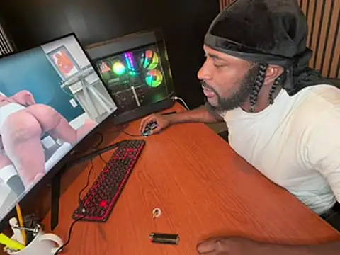 CUM4SACRED357 webcam show