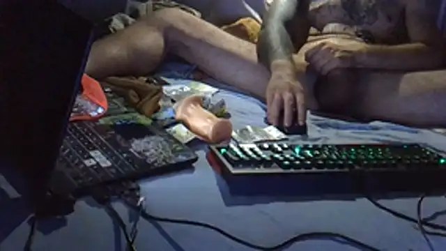 Вебкам-шоу Damn_bro23