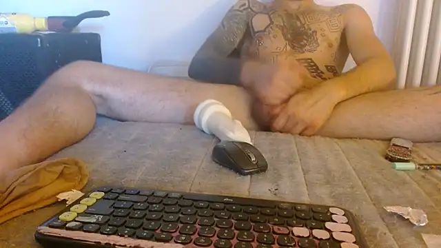 Damn_bro23 webcam show