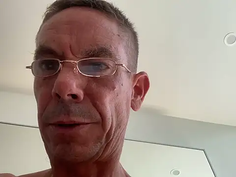 Kenhornu webcam show