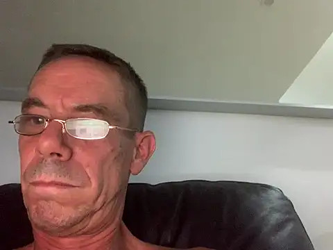 Kenhornu Webcamshow