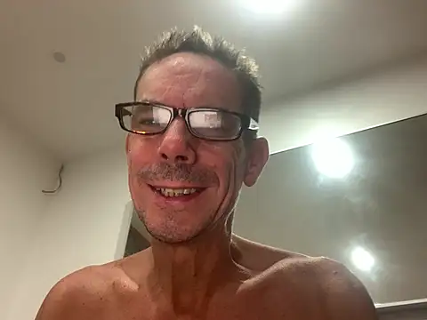 Kenhornu Webcam show