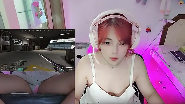 Song_99 Show Webcam