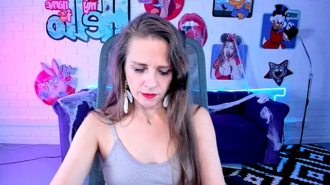 EmiliaBedy's Live XXX Chat
