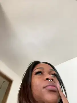 BonnyMolhada Webcam show