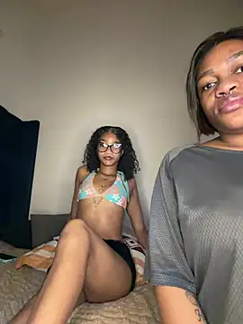 BonnyMolhada Webcamshow