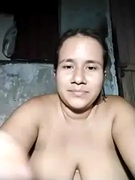 sol_miluna2's Live XXX Chat