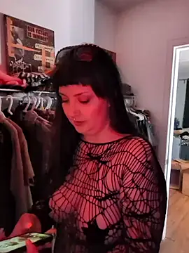 gia_nova's Webcam Show