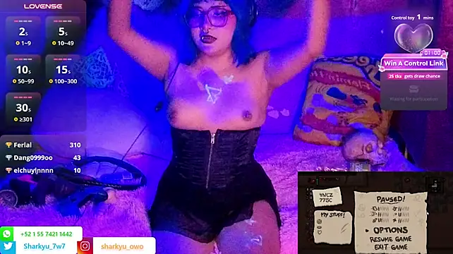 Sharkyu1 Adlı Modelin Canlı XXX Sohbeti
