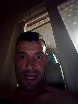 Schkodnik webkamerás műsora